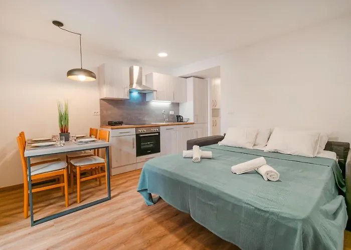 Comfy Corner Apartamento Piran